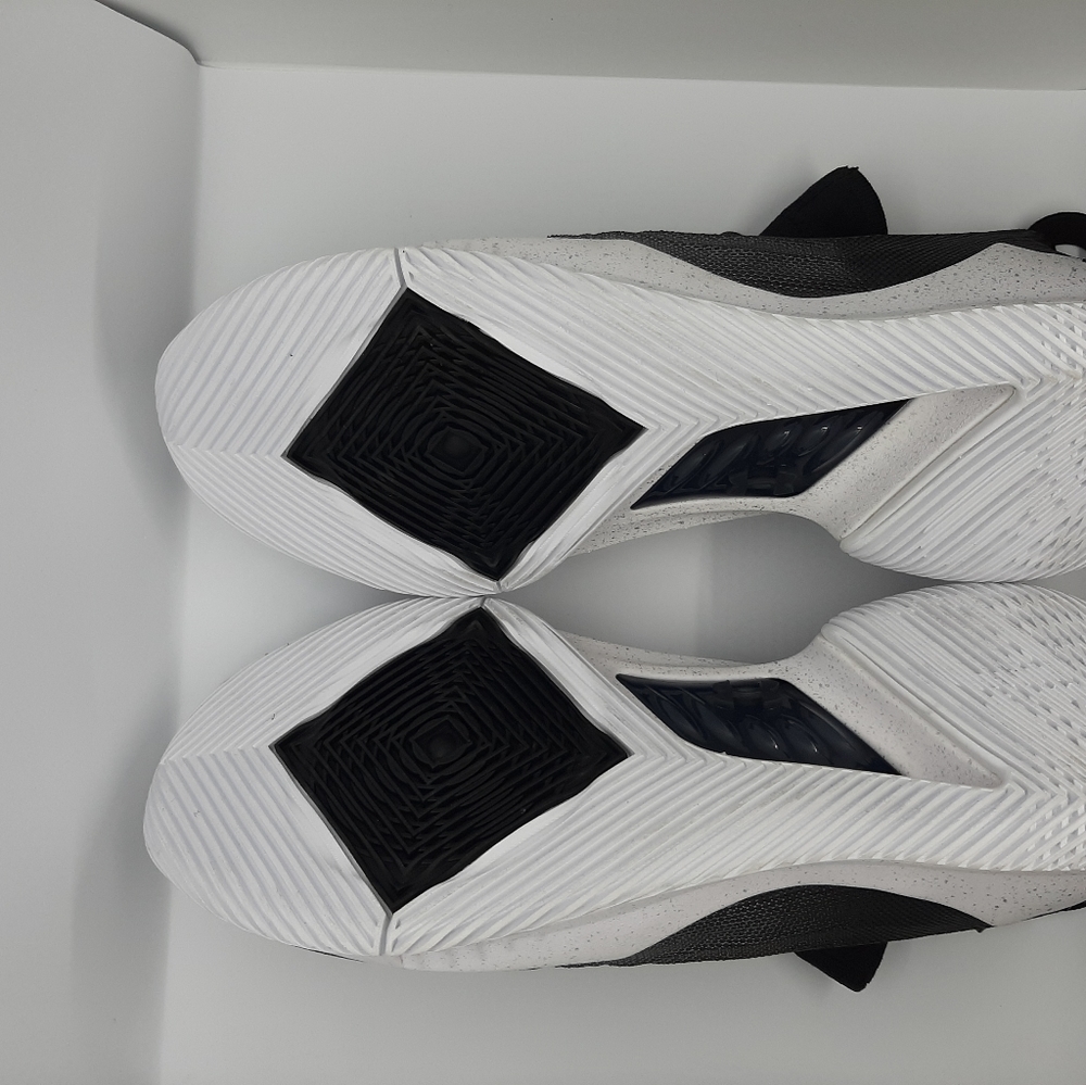 Curry 5 Blk/Slvr/Wh 4200746215 - Picture 6 of 6